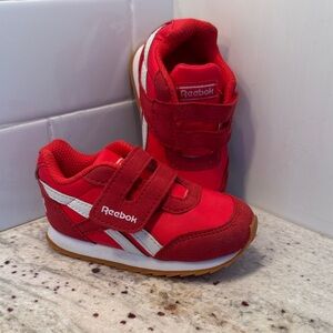 Reebok Toddler Red Athletic Shoes Size 5 Hook & LoopExcellent condition